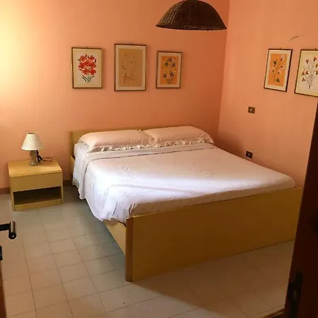 Pinus Village, Chia, Sardegna 30 Metri Dal Mare Дом отдыха Форте-Вилладж