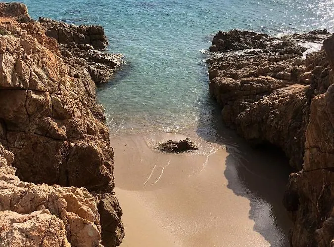 Pinus Village, Chia, Sardegna 30 Metri Dal Mare 別荘 フォート・ビレッジ